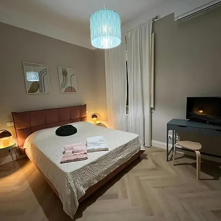 Lunaria Apartment