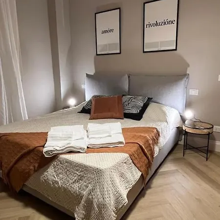 Apartment Lunaria Pisa