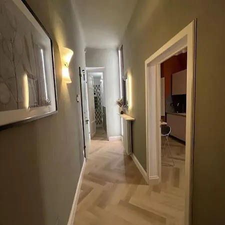 Lunaria Apartment